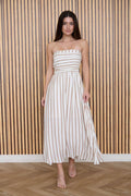 STRIPE PLEATED STRAPLESS LINEN MIDI DRESS: BROWN